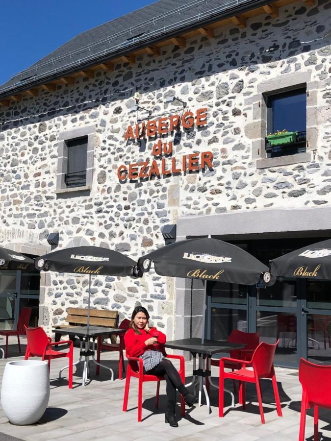 Auberge Du Cezallier Montgreleix エクステリア 写真