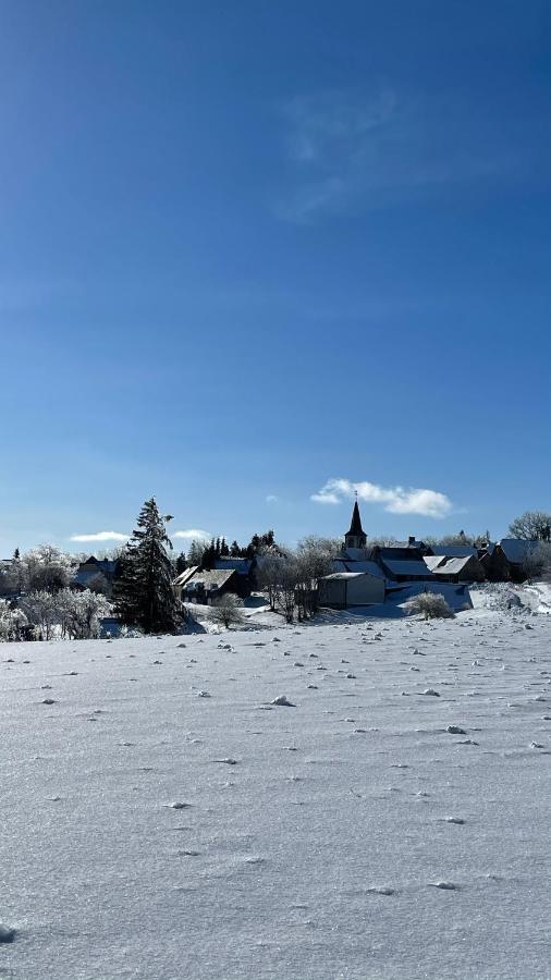 Auberge Du Cezallier Montgreleix エクステリア 写真